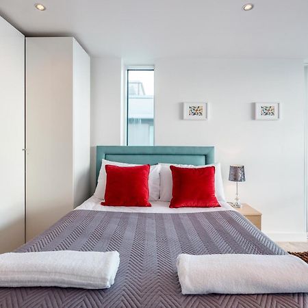 Excel Dock Apartments Londres Exterior foto