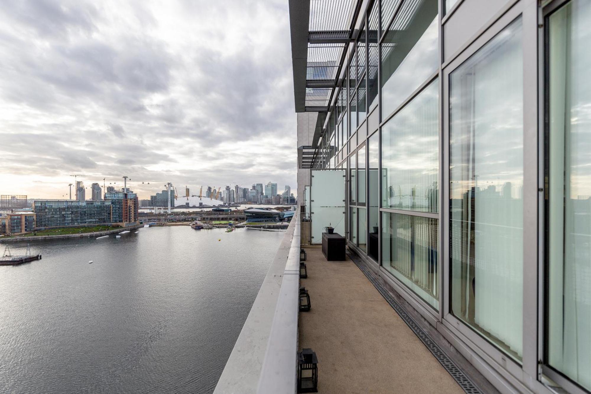 Excel Dock Apartments Londres Exterior foto